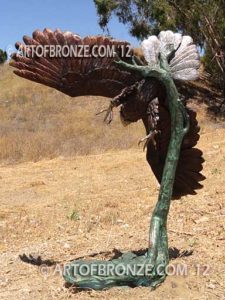 Vantage Point bronze sculpture of eagle monument for public park or mascot