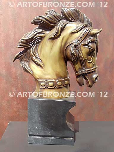 Prestige sculpture bust of thoroughbred horse for home or office display