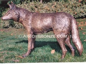 Coyote Family bronze coyote sculpture set for school mascot, universities, zoo or private home