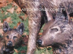Coyote Family bronze coyote sculpture set for school mascot, universities, zoo or private home