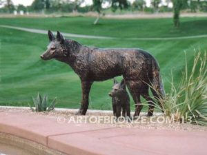 Coyote Family bronze coyote sculpture set for school mascot, universities, zoo or private home