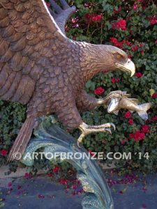 Almighty bronze sculpture of eagle monument for public art