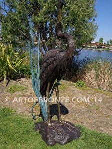 Wild Beauty lost wax casting of standing crane fountain for pool, pond or home