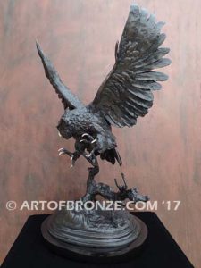 Owl French sculptor Moigniez flying owl sculpture for art collector