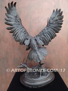 Owl French sculptor Moigniez flying owl sculpture for art collector