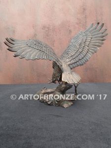 Limited edition bronze eagle sculpture for corporate gift, award or present