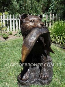 Catch of the Day special edition, monumental outdoor bear with salmon fish in his mouth