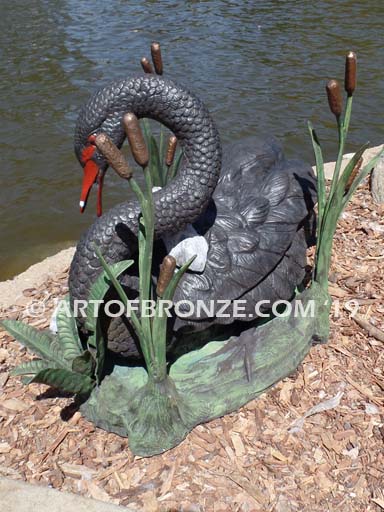 Bronze Skulptur Schwan Black Swan Bronzefigur Wasservogel Marmor Sockel 30cm ca. 