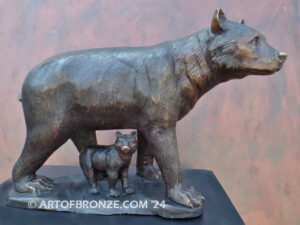 High-quality mother bear and cub bronze statue for indoor home and office display