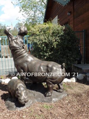 Hippo & Calf outdoor heroic bronze African hippo statue for outdoor display