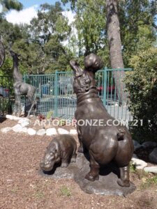 Hippo & Calf outdoor heroic bronze African hippo statue for outdoor display