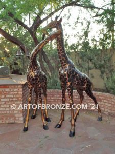 Neck and Neck lost wax high quality bronze cast outdoor standing giraffe family