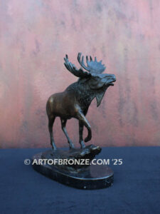 Regal Moose bronze statue artwork of standing moose bellowing