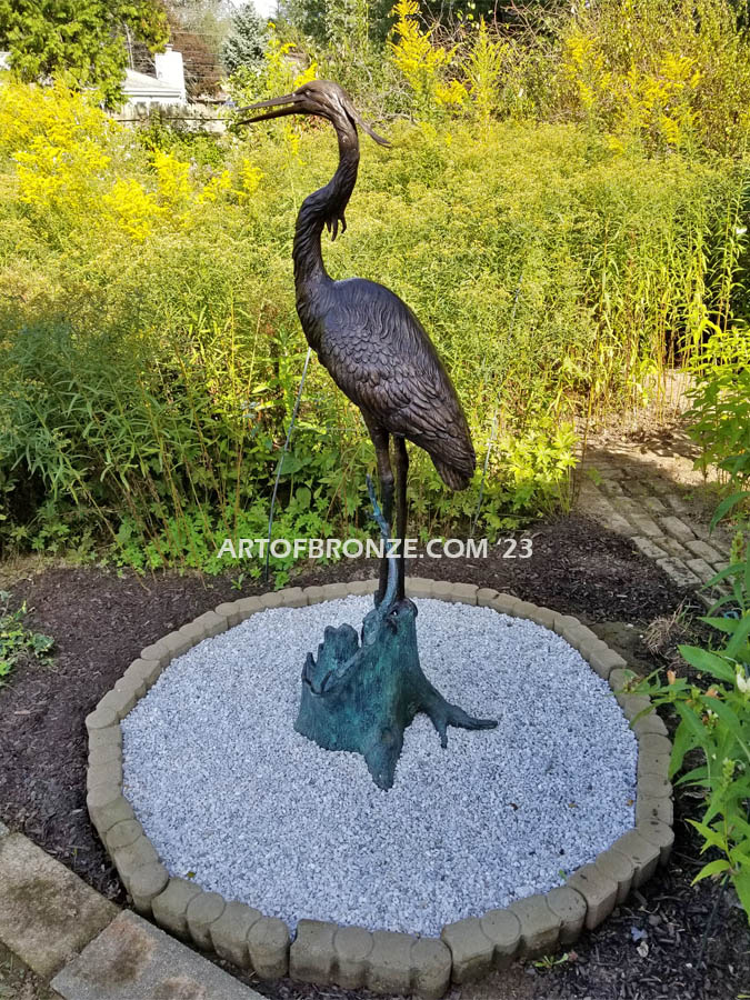 Still Life lost wax casting of standing crane bronze sculpture fountain for pool, pond or home