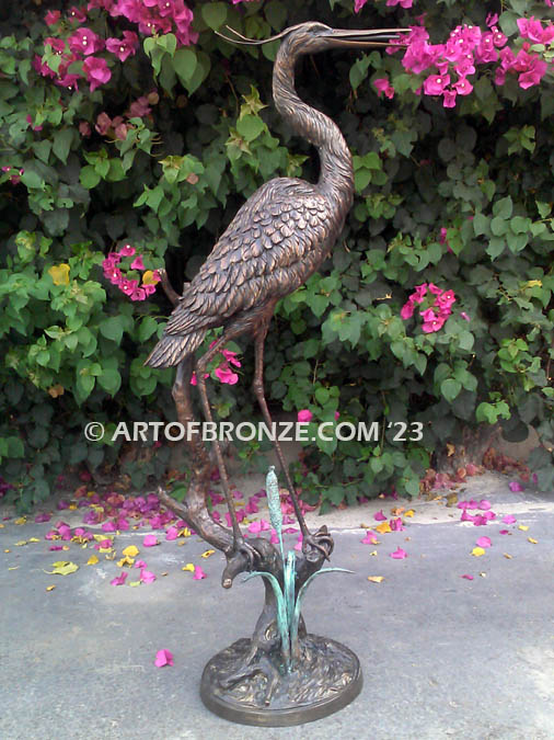 Still Life lost wax casting of standing crane bronze sculpture fountain for pool, pond or home