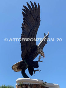 Thunder and Lightning bronze sculpture of eagle monument for public tree