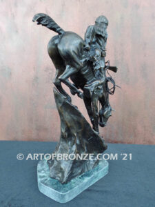 Mountain Man bronzes statue gift award after Frederic Remington