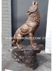 Howling Wolf Outdoor heroic bronze mascot wolf sculpture for schools, universities or zoo