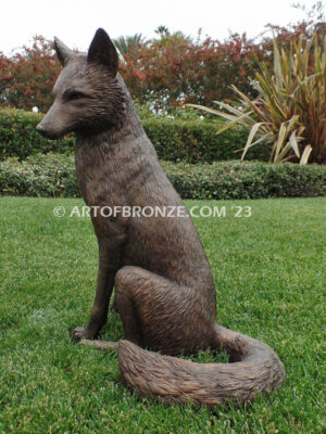 Alert bronze mascot fox sculpture for gallery, art in public places or school mascot