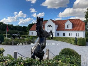 Thunderstruck outdoor bronze rearing stallion horse sculpture with front legs raised high