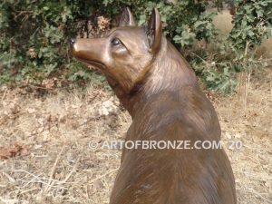 Clever bronze mascot fox sculpture for gallery, art in public places or school mascot