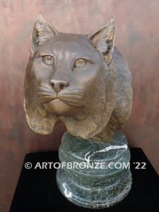 Willow Elementary high-quality bronze cast sculpture bobcat school mascot for graduating class