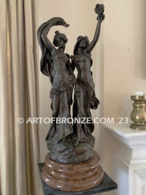 Flower Women classical bronze statue of nature women playing together holding flowers