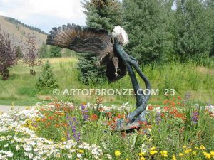 Bronze sculpture of swooping eagle monument for public park or school mascot