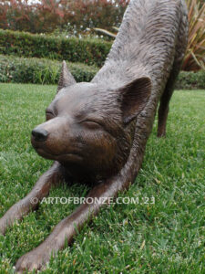 Alert bronze stretching fox mascot sculpture for gallery, art in public places or school