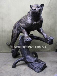 Leopoard’s Lair high-quality bronze statue outdoor monument for public display