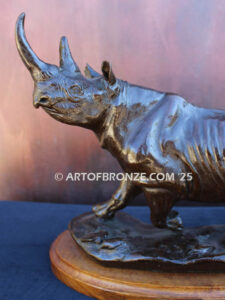 Charging black rhino high-quality bronze statue for indoor home and office display